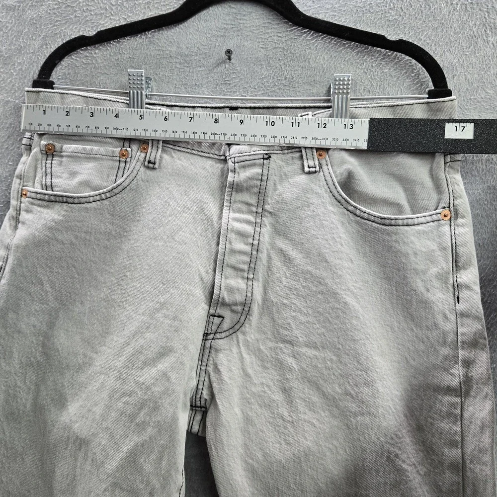 VINTAGE‎ Levi's 501 93 Men Jeans 33X32 Gray Denim Straight Leg Button 30